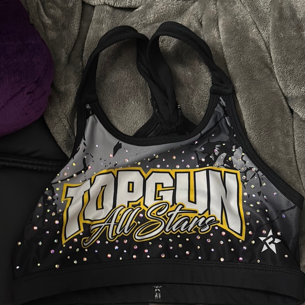 Black Sports Bra
